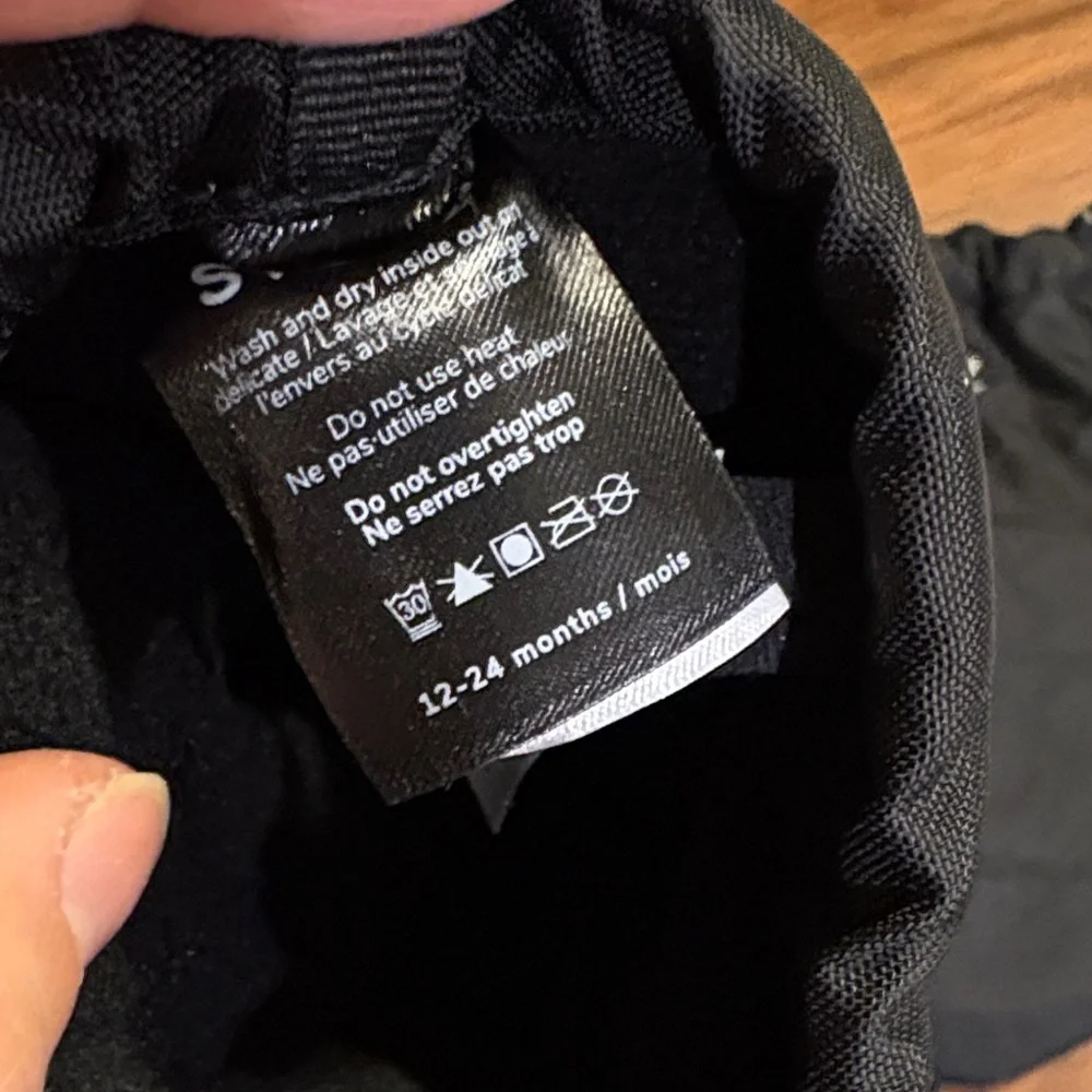 Stonz Black Insulated Baby/Child Mittens